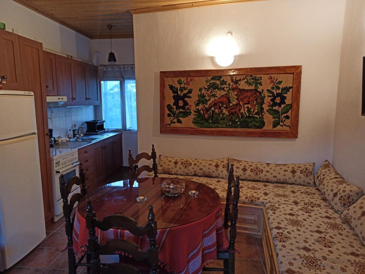 Villa Elli΄S House Συγχρονο Σπιτι Στα Πραμαντα à Pramanta Extérieur photo