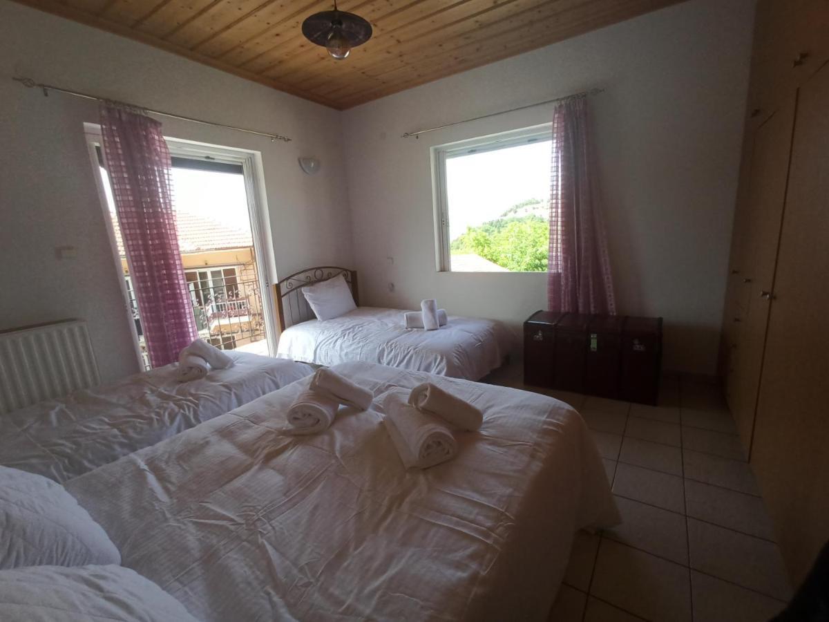 Villa Elli΄S House Συγχρονο Σπιτι Στα Πραμαντα à Pramanta Extérieur photo